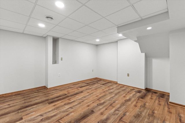 S57W29537 Saylesville ROAD, Waukesha, WI 53189