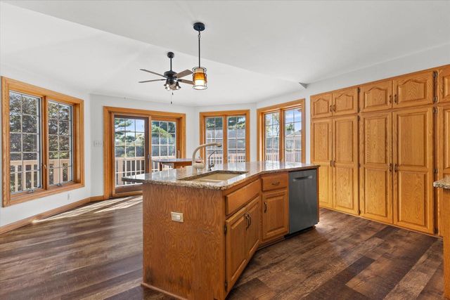 S57W29537 Saylesville ROAD, Waukesha, WI 53189