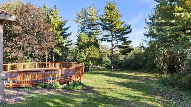 S57W29537 Saylesville ROAD, Waukesha, WI 53189