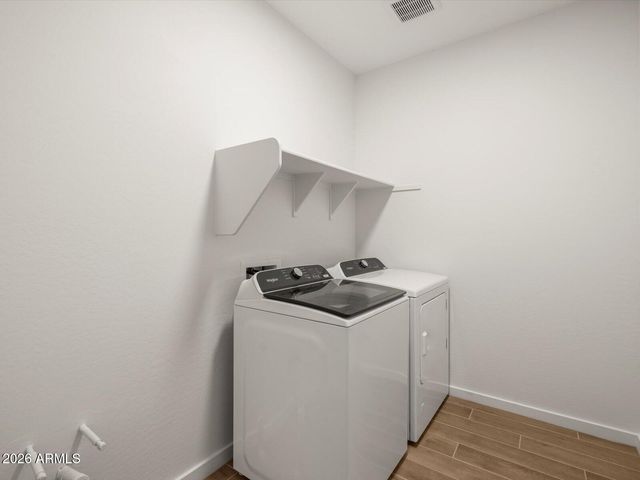 333 W ROCK NEEDLE Trail, Apache Junction, AZ 85120