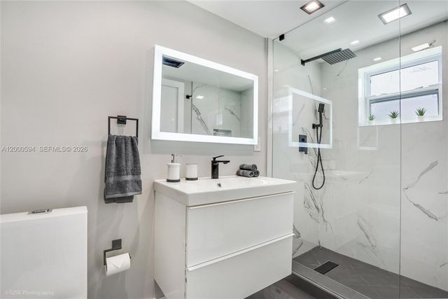 2990 NW 50th st Whole Villa, Miami, FL 33142