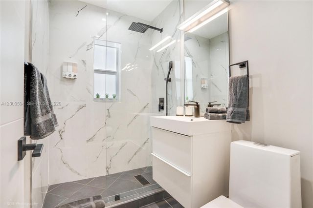 2990 NW 50th st Whole Villa, Miami, FL 33142