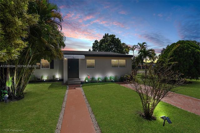 2990 NW 50th st Whole Villa, Miami, FL 33142