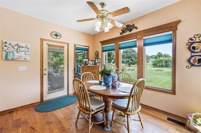 602 Canyon Drive, Pleasant Hill, MO 64080