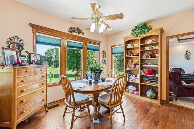 602 Canyon Drive, Pleasant Hill, MO 64080