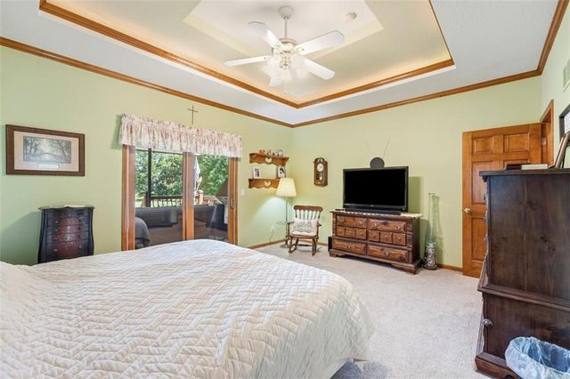 602 Canyon Drive, Pleasant Hill, MO 64080
