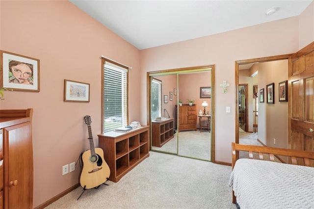 602 Canyon Drive, Pleasant Hill, MO 64080