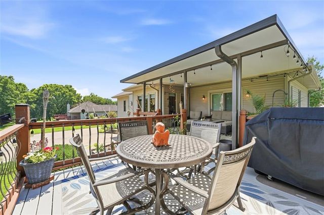 602 Canyon Drive, Pleasant Hill, MO 64080