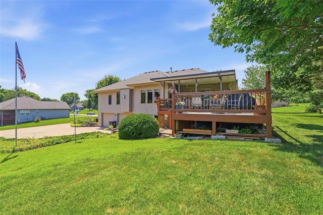 602 Canyon Drive, Pleasant Hill, MO 64080