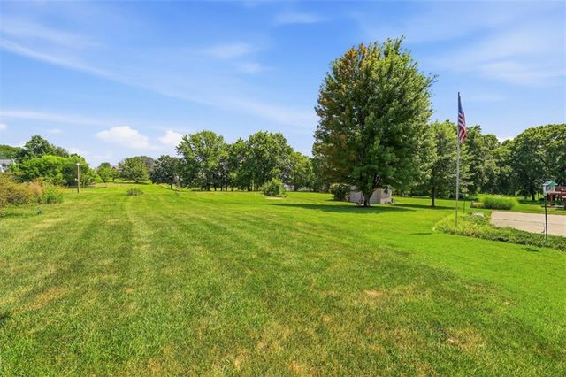 602 Canyon Drive, Pleasant Hill, MO 64080