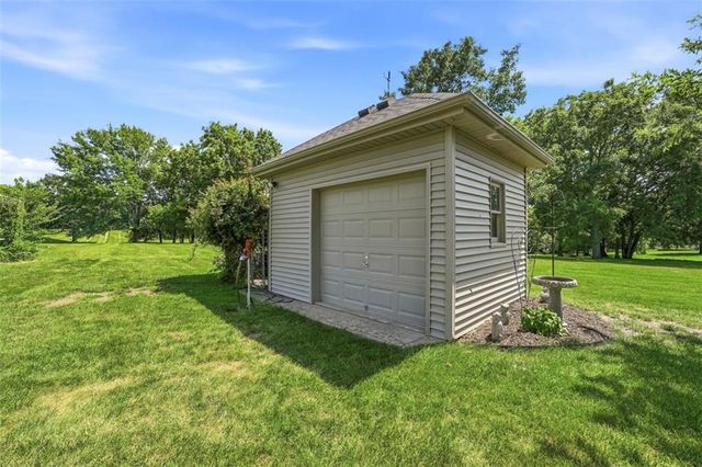 602 Canyon Drive, Pleasant Hill, MO 64080