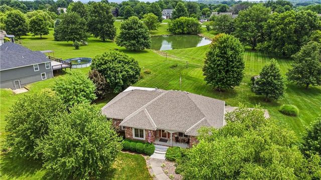 602 Canyon Drive, Pleasant Hill, MO 64080