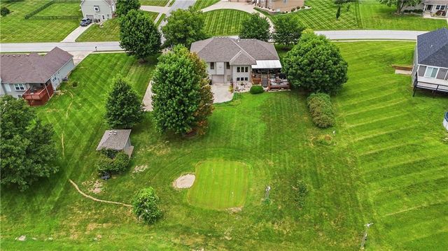 602 Canyon Drive, Pleasant Hill, MO 64080