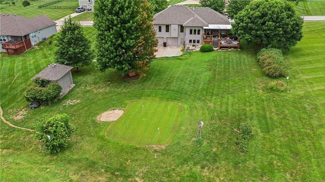 602 Canyon Drive, Pleasant Hill, MO 64080