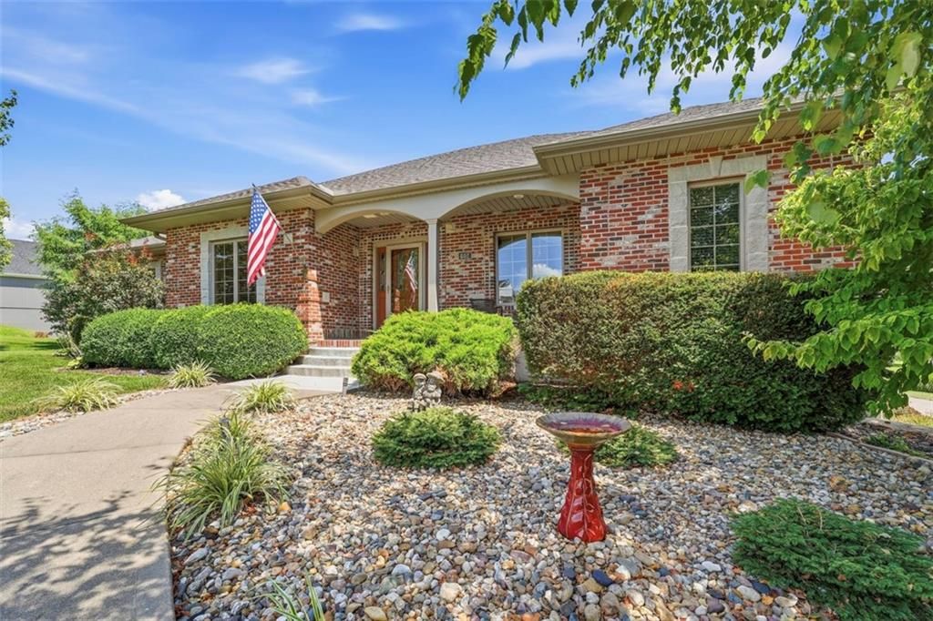 602 Canyon Drive, Pleasant Hill, MO 64080