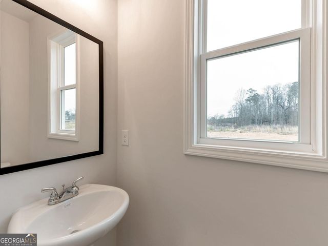 161 Millers Lane, Calhoun, GA 30701
