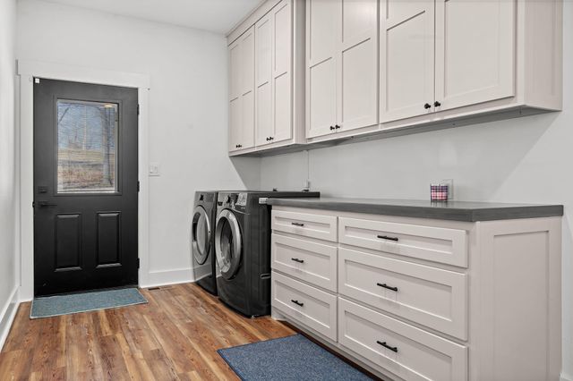 789 Breezy Point Lane, Kimberling City, MO 65686