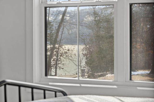 789 Breezy Point Lane, Kimberling City, MO 65686