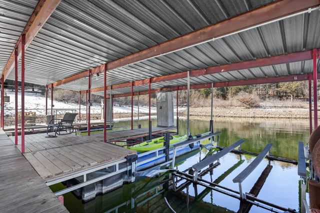 789 Breezy Point Lane, Kimberling City, MO 65686