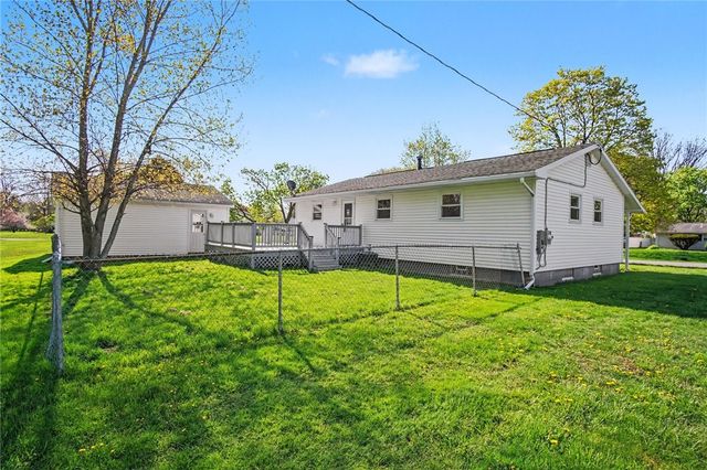 277 Lycoming Rd, Henrietta, NY 14623