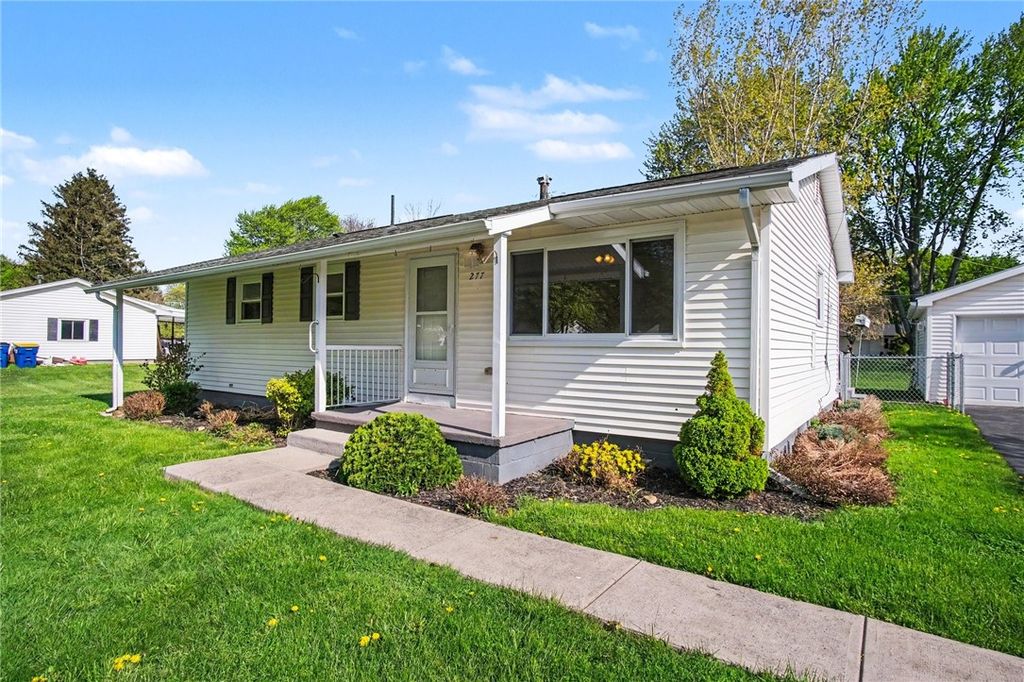 277 Lycoming Rd, Henrietta, NY 14623