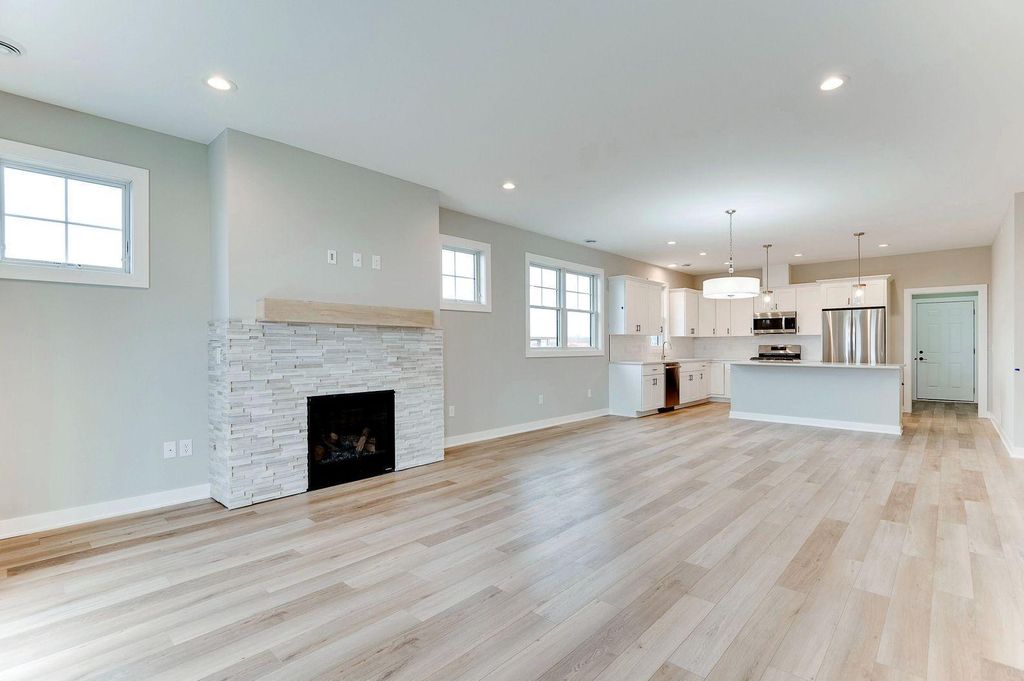 5189 216th Street W, Farmington, MN 55024