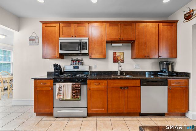 99 Fourth Street, Hamden, CT 06514