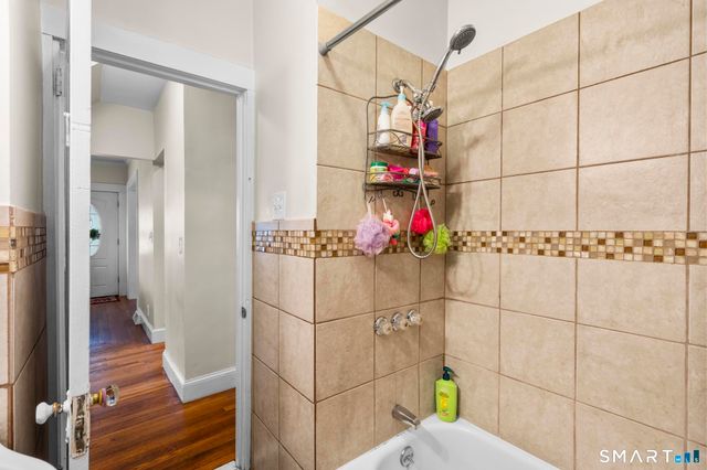 99 Fourth Street, Hamden, CT 06514