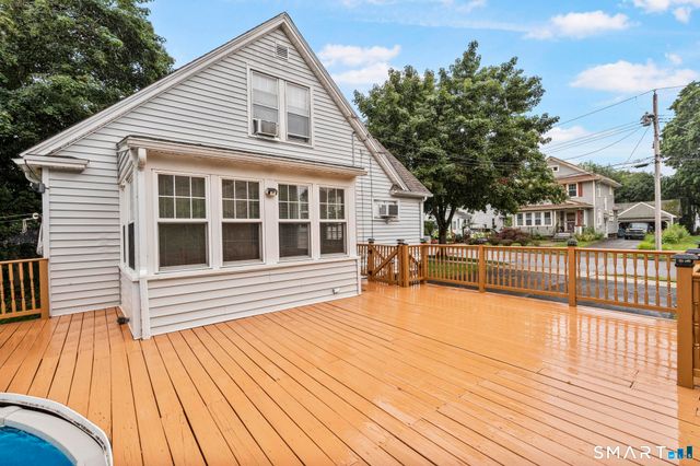 99 Fourth Street, Hamden, CT 06514