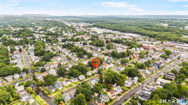 99 Fourth Street, Hamden, CT 06514