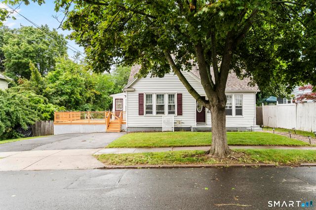 99 Fourth Street, Hamden, CT 06514