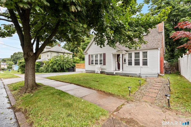 99 Fourth Street, Hamden, CT 06514