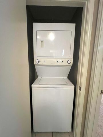 5702 Brownfield Drive, C, Lubbock, TX 79414