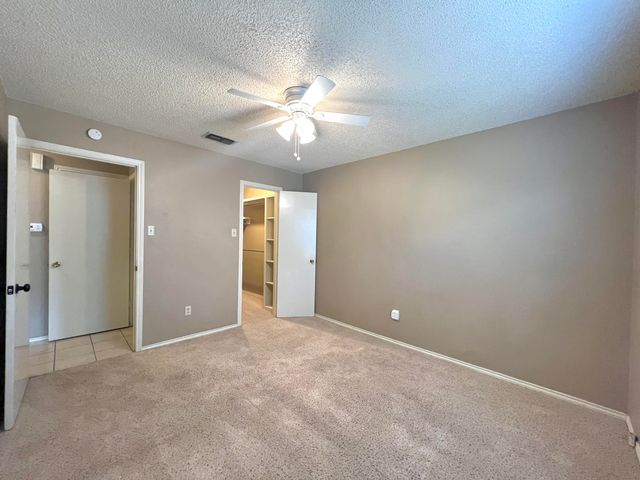5702 Brownfield Drive, C, Lubbock, TX 79414