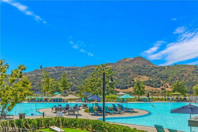 11 Agrios Street, Rancho Mission Viejo, CA 92694