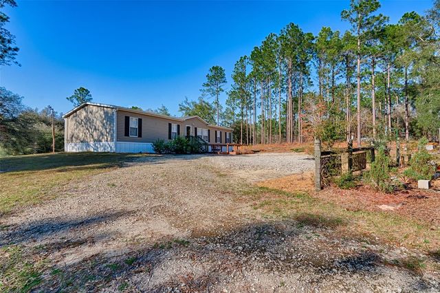 152 PIPER DRIVE, Hawthorne, FL 32640