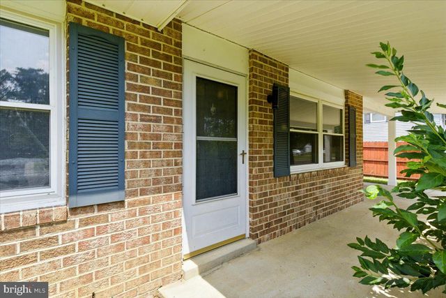 643 UNIVERSITY DR, Waldorf, MD 20602