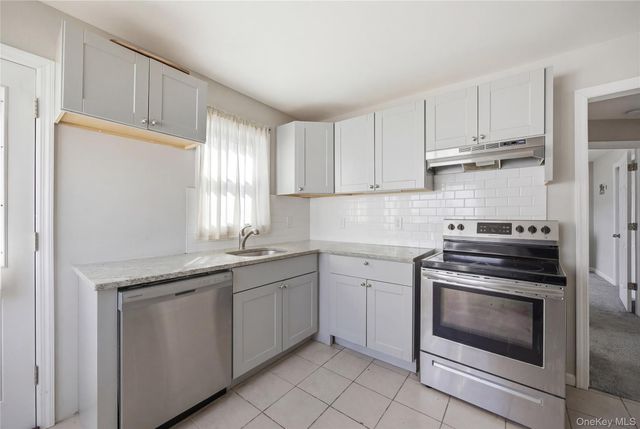 12 S Prospect Street, Copiague, NY 11726