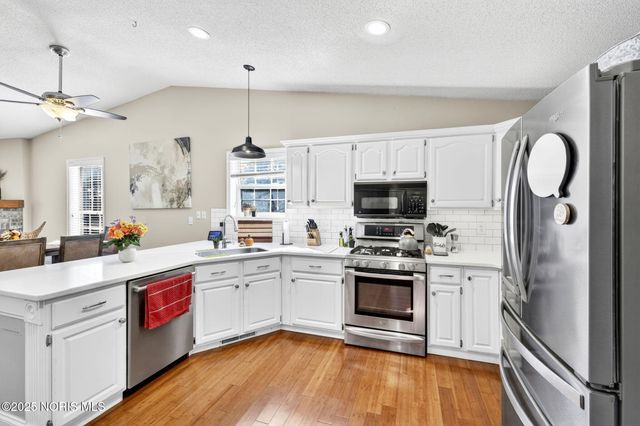 925 W Melrose Avenue, Findlay, OH 45840