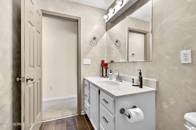 925 W Melrose Avenue, Findlay, OH 45840