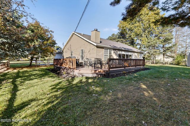 925 W Melrose Avenue, Findlay, OH 45840