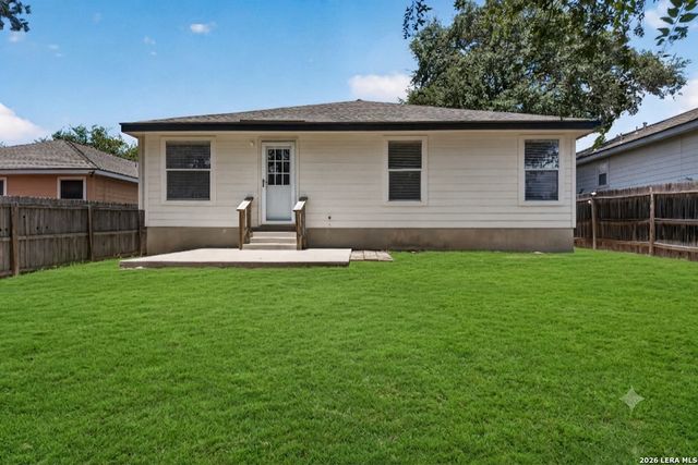 1222 Cougar Country, San Antonio, TX 78251