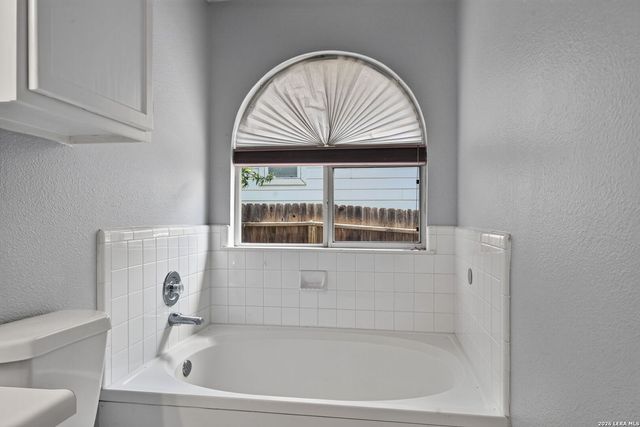 1222 Cougar Country, San Antonio, TX 78251