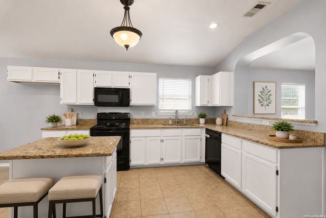 1222 Cougar Country, San Antonio, TX 78251