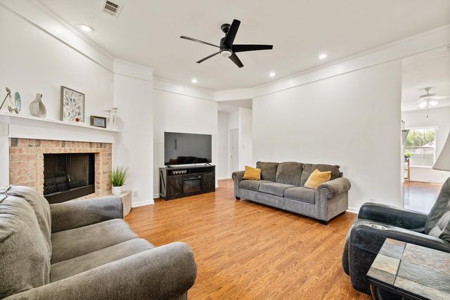 3815 Wildflower Lane, Benton, AR 72015