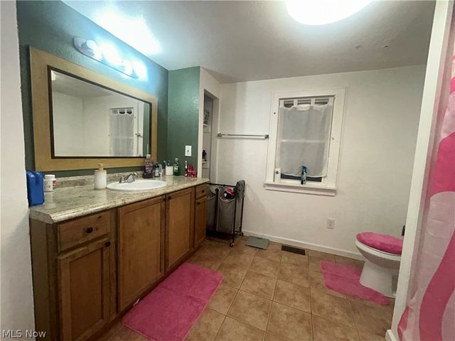 4341 W 132nd Street, Cleveland, OH 44135