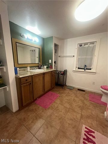 4341 W 132nd Street, Cleveland, OH 44135