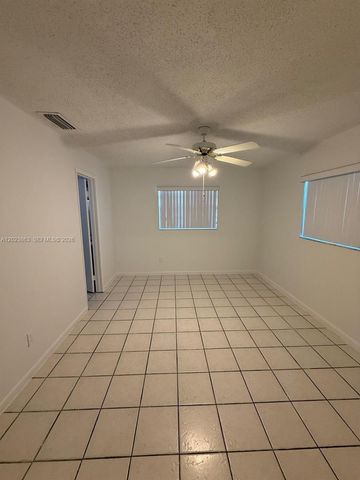 17035 SW 107th Ct, Miami, FL 33157