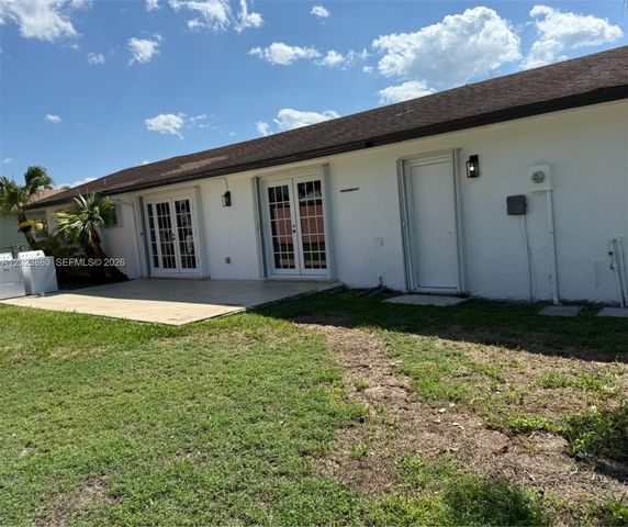 17035 SW 107th Ct, Miami, FL 33157