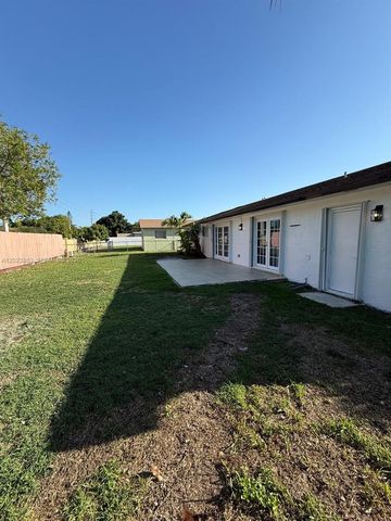 17035 SW 107th Ct, Miami, FL 33157